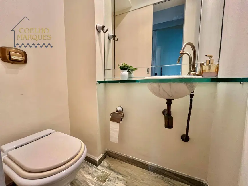 Apartamento com 4 quartos para alugar, 201m2 em Lagoa, Rio De Janeiro - RJ - imagem 9 Foto 9 de Apartamento com 4 quartos para alugar, 201m2 em Lagoa, Rio De Janeiro - RJ