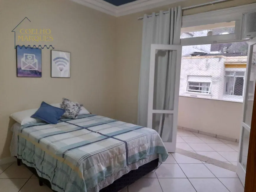 Cobertura com 4 quartos para alugar, 170m2 em Copacabana, Rio De Janeiro - RJ - imagem 8 Foto 8 de Cobertura com 4 quartos para alugar, 170m2 em Copacabana, Rio De Janeiro - RJ