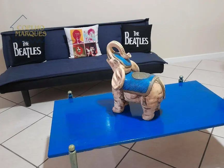 Cobertura com 4 quartos para alugar, 170m2 em Copacabana, Rio De Janeiro - RJ - imagem 5 Foto 5 de Cobertura com 4 quartos para alugar, 170m2 em Copacabana, Rio De Janeiro - RJ