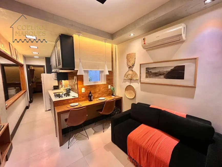 Kitnet com 1 quarto à venda e para alugar, 32m2 em Ipanema, Rio De Janeiro - RJ - imagem 2 Foto 2 de Kitnet com 1 quarto à venda e para alugar, 32m2 em Ipanema, Rio De Janeiro - RJ