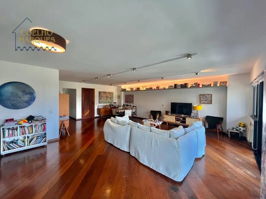 Apartamento com 2 quartos à venda, 158m2 em Lagoa, Rio De Janeiro - RJ - imagem 7 Foto 7 de Apartamento com 2 quartos à venda, 158m2 em Lagoa, Rio De Janeiro - RJ