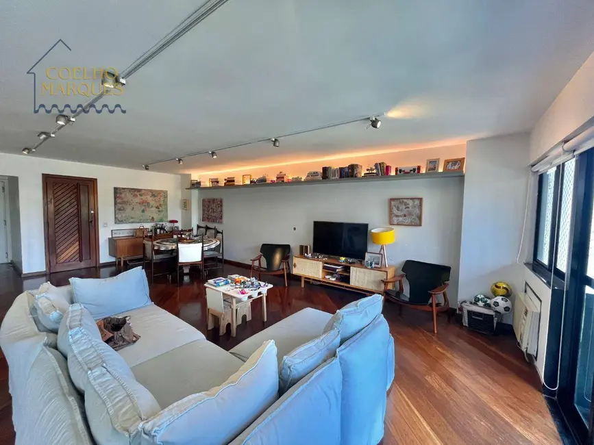 Apartamento com 2 quartos à venda, 158m2 em Lagoa, Rio De Janeiro - RJ - imagem 8 Foto 8 de Apartamento com 2 quartos à venda, 158m2 em Lagoa, Rio De Janeiro - RJ