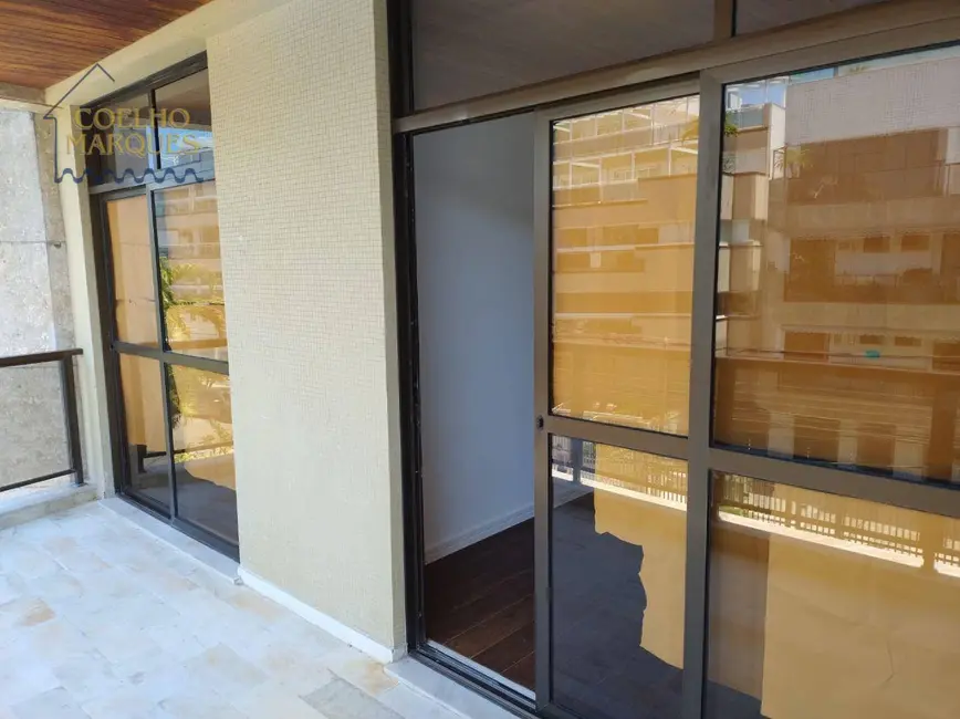 Apartamento com 2 quartos para alugar, 100m2 em Recreio dos Bandeirantes, Rio De Janeiro - RJ - imagem 2 Foto 2 de Apartamento com 2 quartos para alugar, 100m2 em Recreio dos Bandeirantes, Rio De Janeiro - RJ