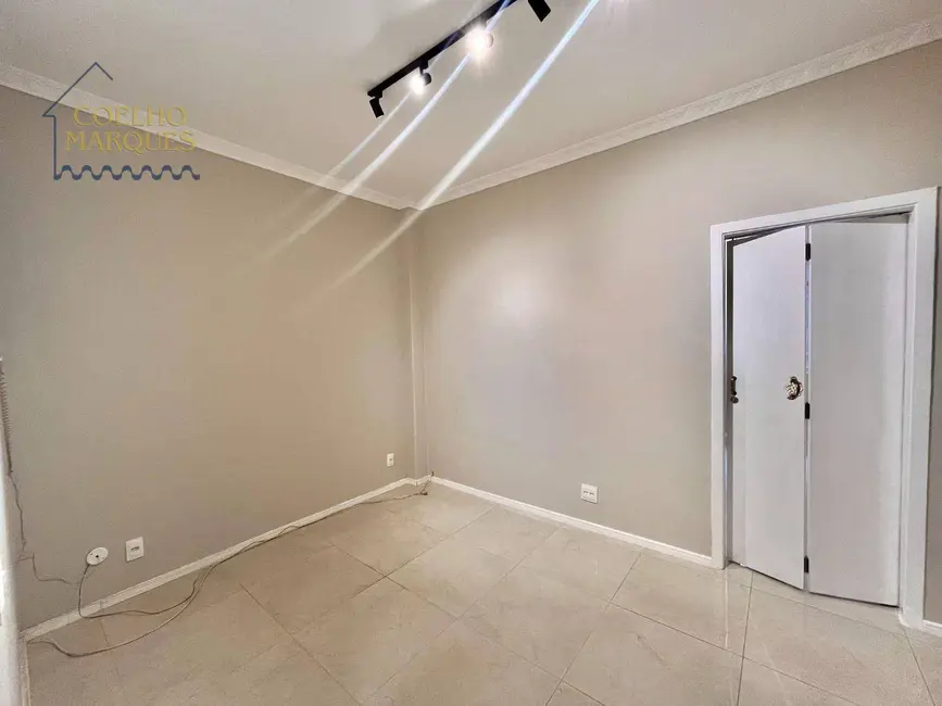 Foto 2 de Apartamento com 1 quarto à venda, 38m2 em Centro, Rio De Janeiro - RJ