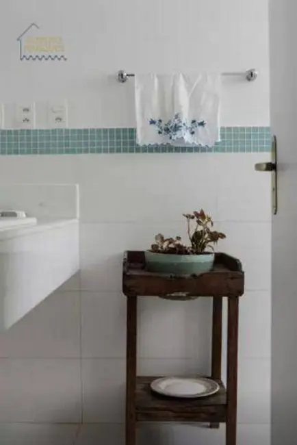 Cobertura com 4 quartos para alugar, 277m2 em Leblon, Rio De Janeiro - RJ - imagem 8 Foto 8 de Cobertura com 4 quartos para alugar, 277m2 em Leblon, Rio De Janeiro - RJ