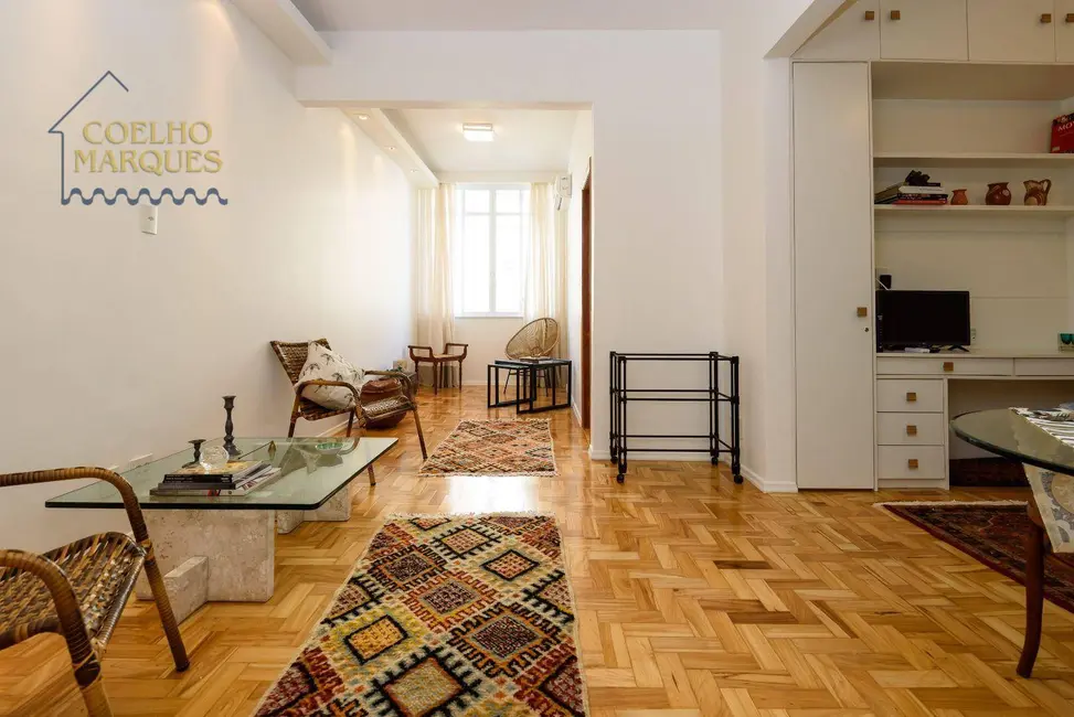 Foto 2 de Apartamento com 2 quartos à venda, 60m2 em Copacabana, Rio De Janeiro - RJ