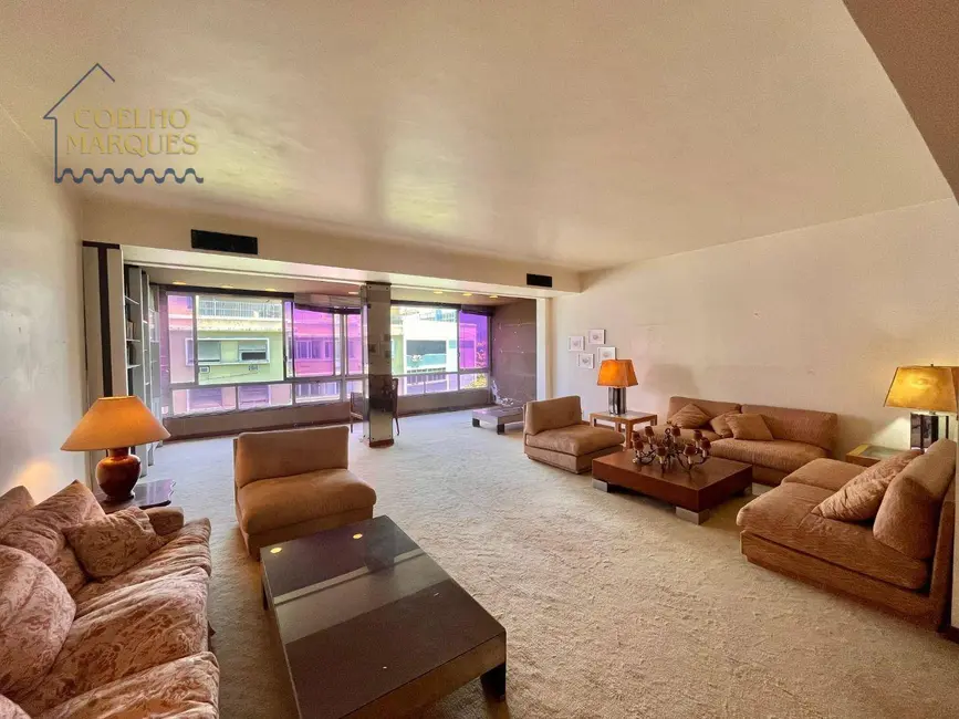 Foto 3 de Apartamento com 3 quartos à venda, 180m2 em Copacabana, Rio De Janeiro - RJ