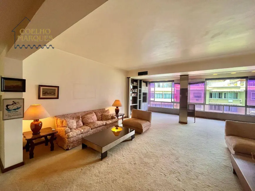 Foto 4 de Apartamento com 3 quartos à venda, 180m2 em Copacabana, Rio De Janeiro - RJ