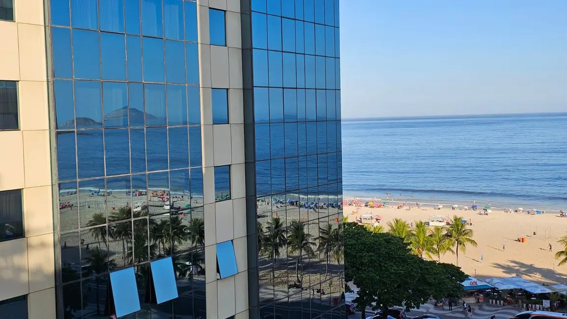Foto 2 de Apartamento com 3 quartos à venda, 180m2 em Copacabana, Rio De Janeiro - RJ