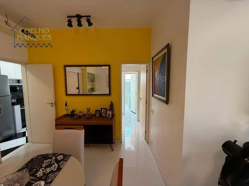 Apartamento com 2 quartos à venda, 77m2 em Copacabana, Rio De Janeiro - RJ - imagem 3 Foto 3 de Apartamento com 2 quartos à venda, 77m2 em Copacabana, Rio De Janeiro - RJ