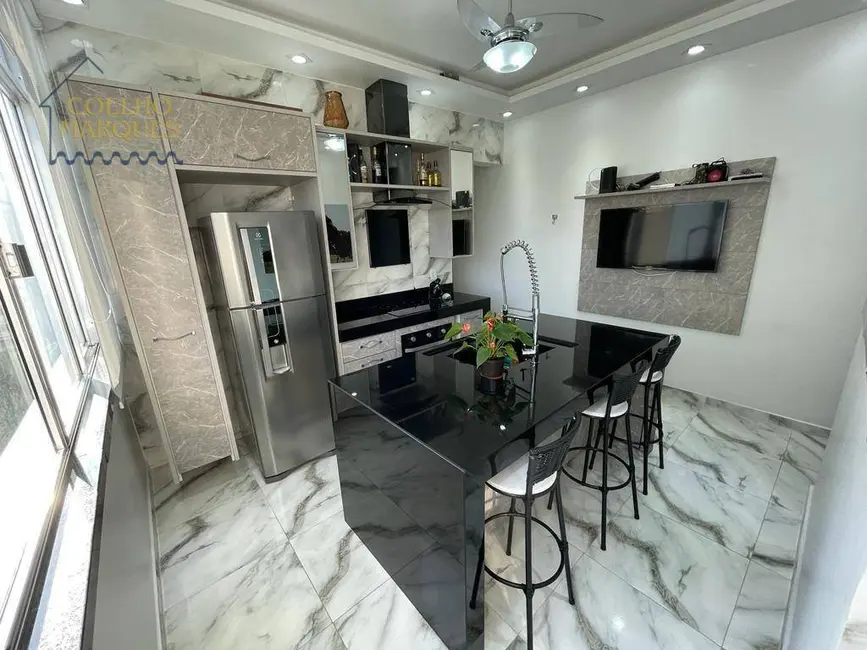 Apartamento com 1 quarto à venda, 40m2 em Copacabana, Rio De Janeiro - RJ - imagem 3 Foto 3 de Apartamento com 1 quarto à venda, 40m2 em Copacabana, Rio De Janeiro - RJ