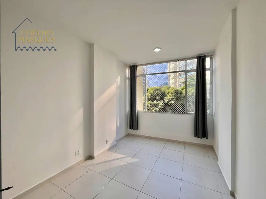 Apartamento com 1 quarto para alugar, 35m2 em Copacabana, Rio De Janeiro - RJ - imagem 1 Foto 1 de Apartamento com 1 quarto para alugar, 35m2 em Copacabana, Rio De Janeiro - RJ