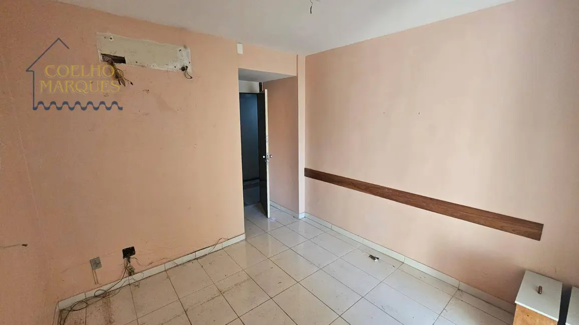 Foto 4 de Sala Comercial à venda, 30m2 em Humaitá, Rio De Janeiro - RJ