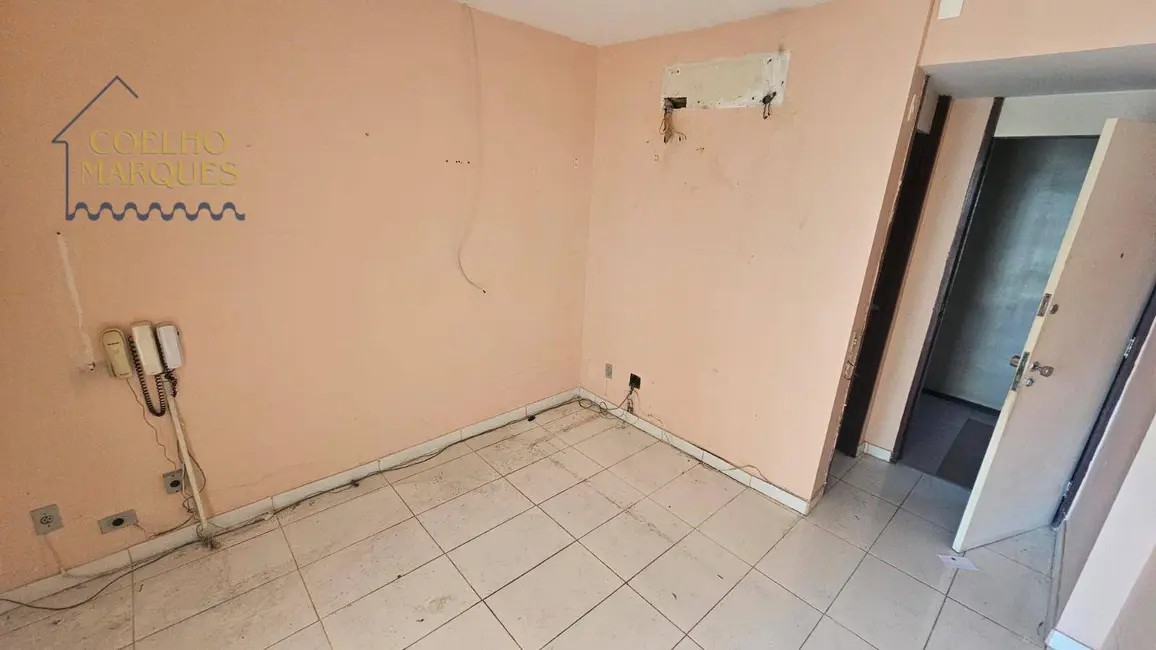Foto 9 de Sala Comercial à venda, 30m2 em Humaitá, Rio De Janeiro - RJ
