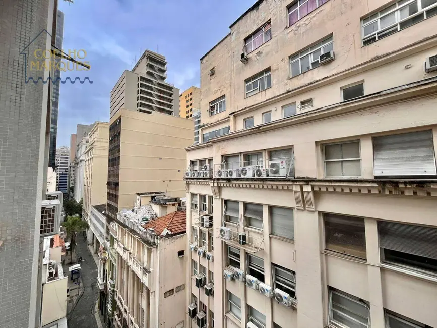 Kitnet com 1 quarto para alugar, 30m2 em Centro, Rio De Janeiro - RJ - imagem 5 Foto 5 de Kitnet com 1 quarto para alugar, 30m2 em Centro, Rio De Janeiro - RJ