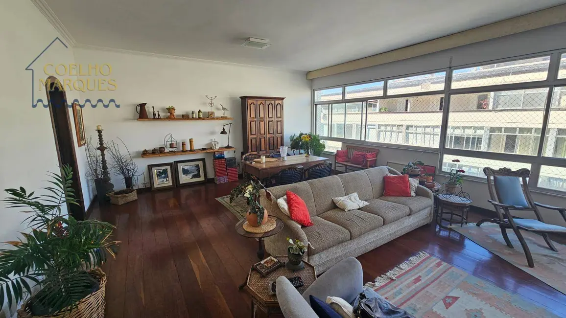 Cobertura com 4 quartos à venda, 190m2 em Leme, Rio De Janeiro - RJ - imagem 9 Foto 9 de Cobertura com 4 quartos à venda, 190m2 em Leme, Rio De Janeiro - RJ