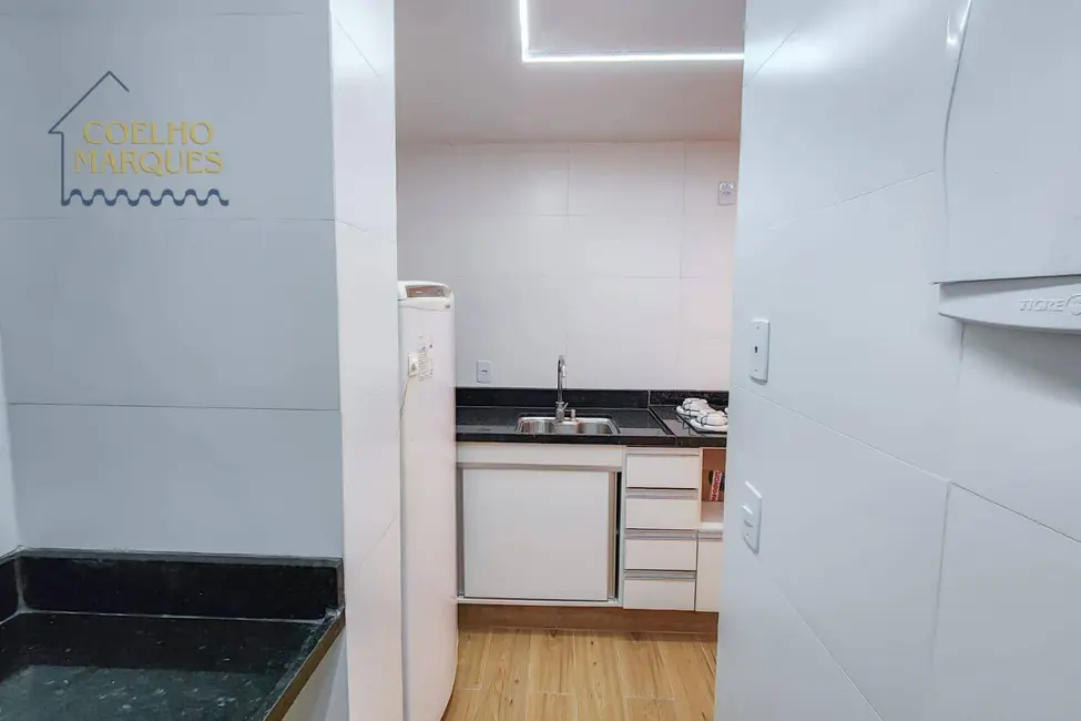 Loft / Flat com 2 quartos à venda, 50m2 em Copacabana, Rio De Janeiro - RJ - imagem 6 Foto 6 de Loft / Flat com 2 quartos à venda, 50m2 em Copacabana, Rio De Janeiro - RJ