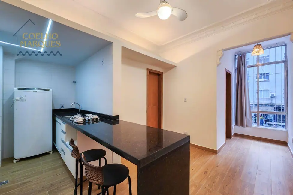 Loft / Flat com 2 quartos à venda, 50m2 em Copacabana, Rio De Janeiro - RJ - imagem 8 Foto 8 de Loft / Flat com 2 quartos à venda, 50m2 em Copacabana, Rio De Janeiro - RJ