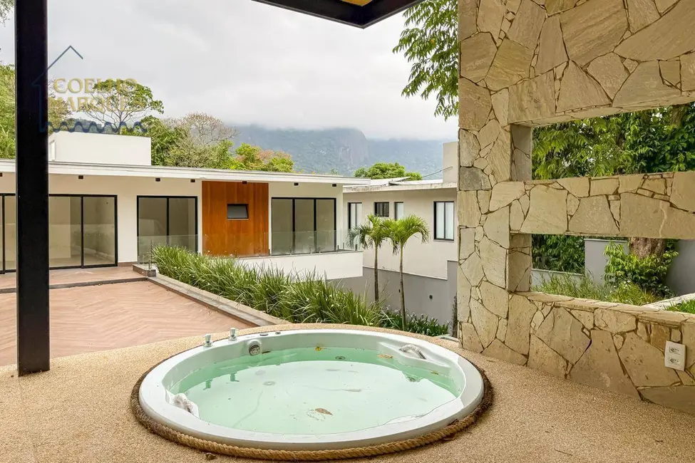 Foto 3 de Casa de Condomínio com 5 quartos à venda e para alugar, 811m2 em Itanhangá, Rio De Janeiro - RJ
