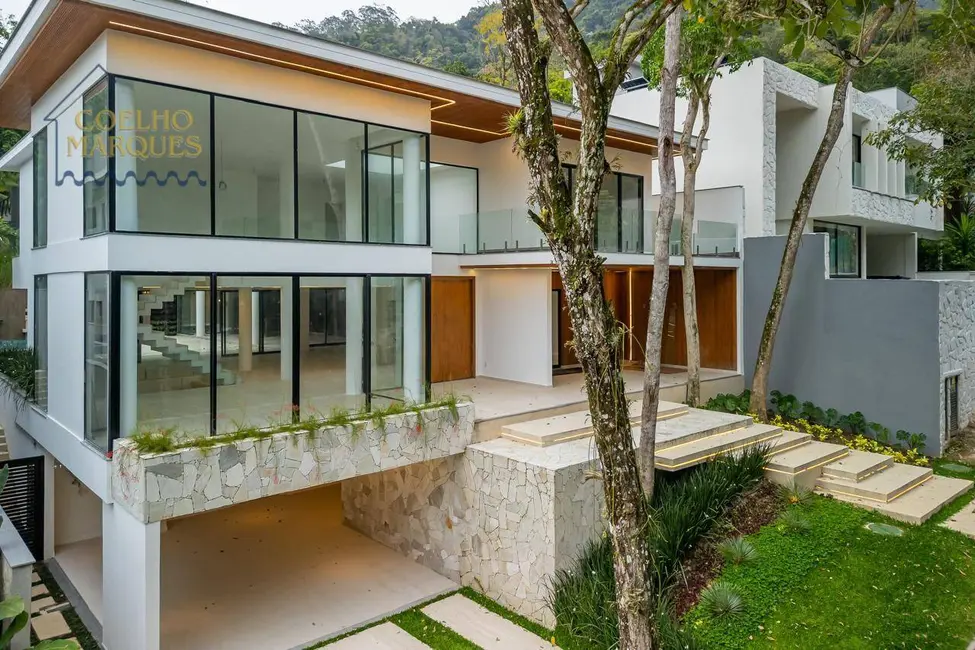 Foto 1 de Casa de Condomínio com 5 quartos à venda e para alugar, 811m2 em Itanhangá, Rio De Janeiro - RJ