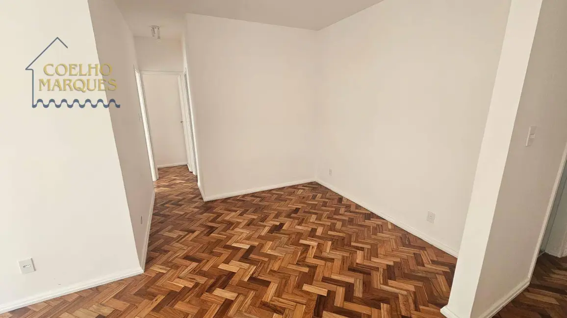 Apartamento com 2 quartos à venda, 69m2 em Copacabana, Rio De Janeiro - RJ - imagem 6 Foto 6 de Apartamento com 2 quartos à venda, 69m2 em Copacabana, Rio De Janeiro - RJ