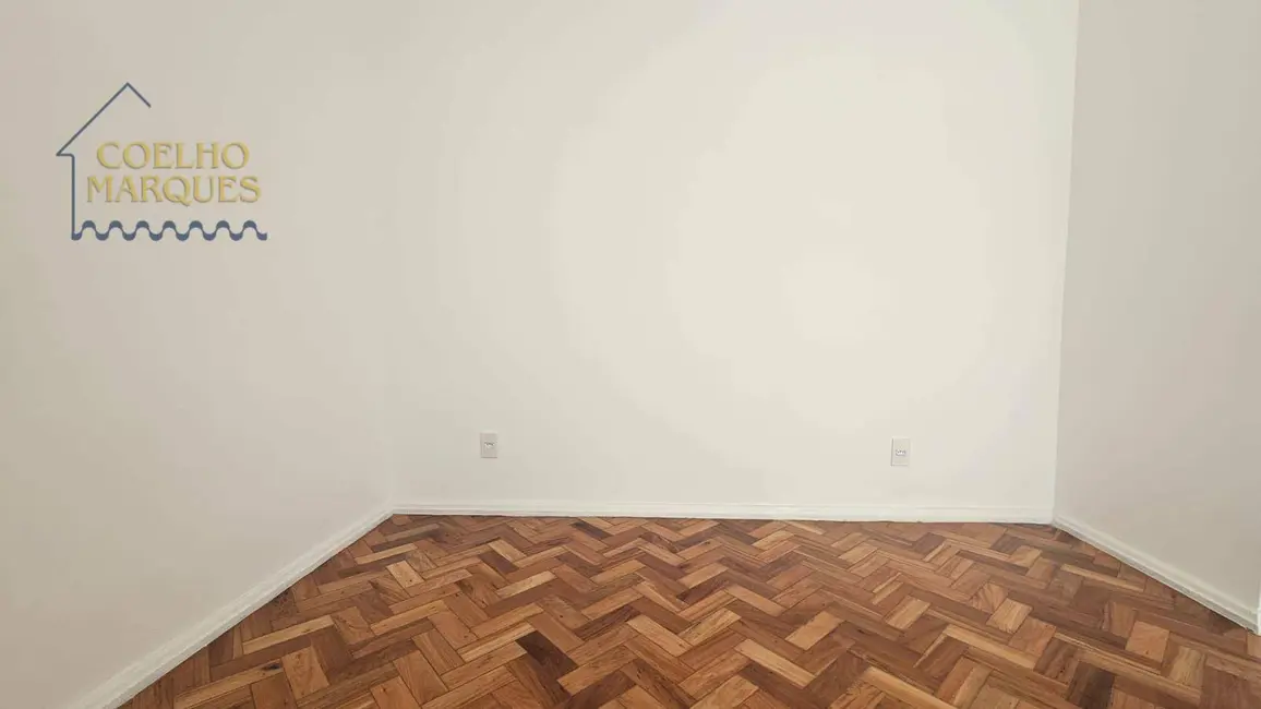Apartamento com 2 quartos à venda, 69m2 em Copacabana, Rio De Janeiro - RJ - imagem 4 Foto 4 de Apartamento com 2 quartos à venda, 69m2 em Copacabana, Rio De Janeiro - RJ
