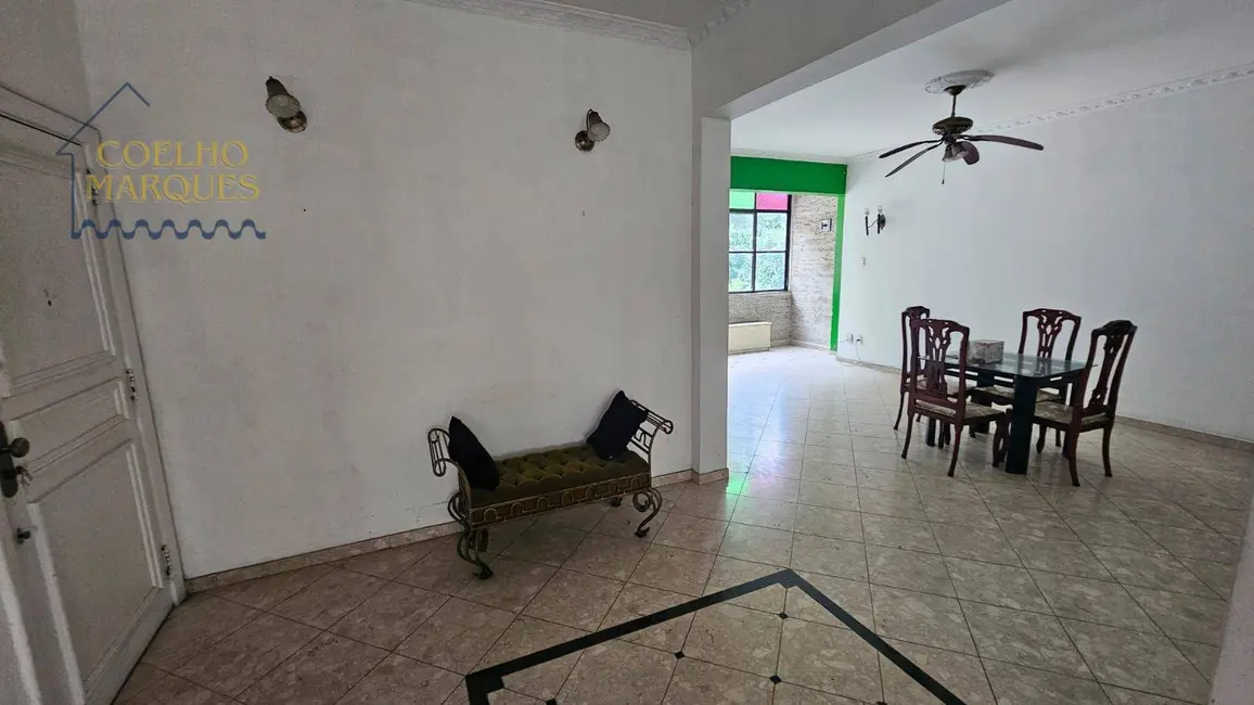 Apartamento com 3 quartos à venda, 206m2 em Copacabana, Rio De Janeiro - RJ - imagem 2 Foto 2 de Apartamento com 3 quartos à venda, 206m2 em Copacabana, Rio De Janeiro - RJ