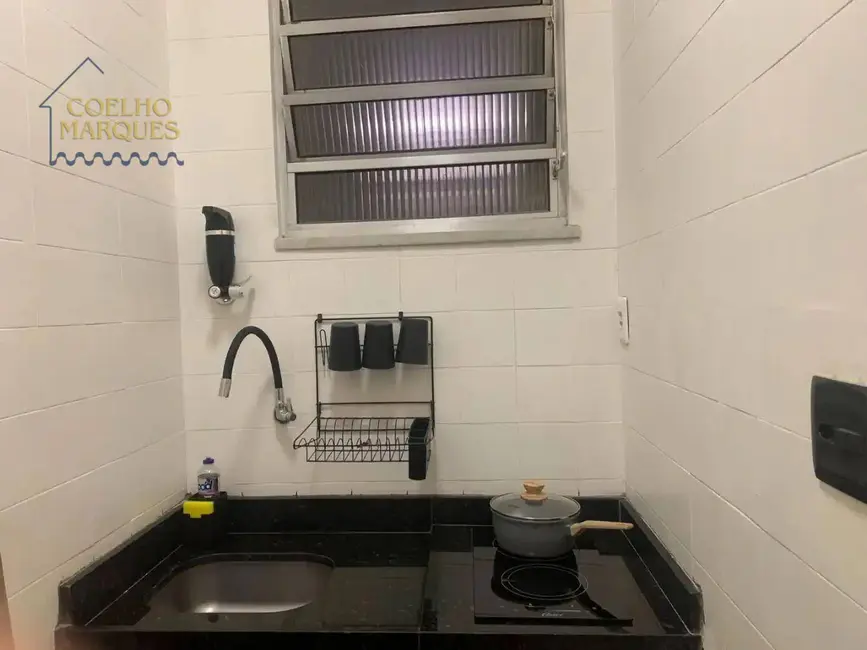 Apartamento com 1 quarto à venda, 25m2 em Copacabana, Rio De Janeiro - RJ - imagem 5 Foto 5 de Apartamento com 1 quarto à venda, 25m2 em Copacabana, Rio De Janeiro - RJ
