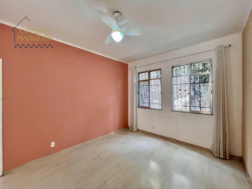 Apartamento com 2 quartos à venda e para alugar, 67m2 em Cosme Velho, Rio De Janeiro - RJ - imagem 4 Foto 4 de Apartamento com 2 quartos à venda e para alugar, 67m2 em Cosme Velho, Rio De Janeiro - RJ