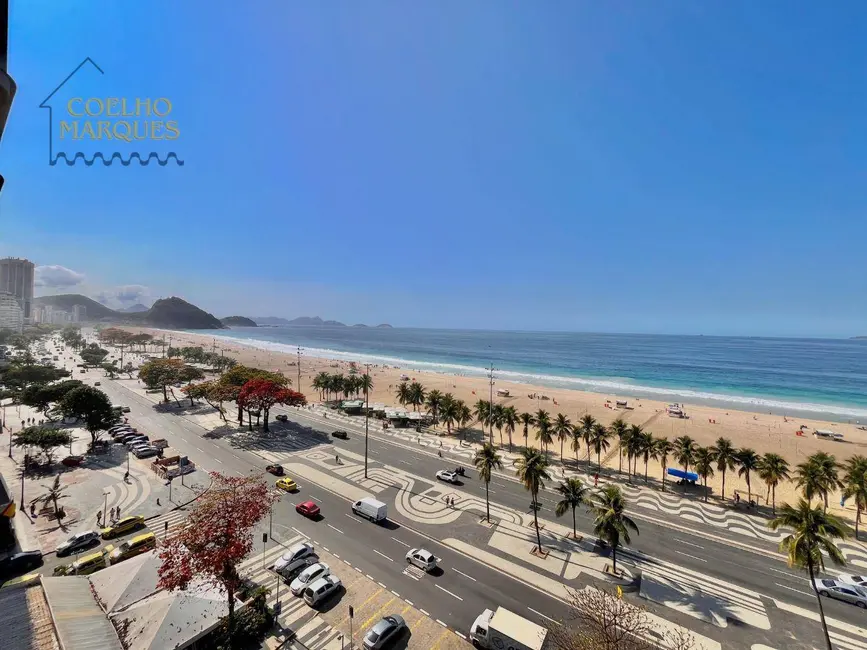 Apartamento com 3 quartos à venda e para alugar, 200m2 em Copacabana, Rio De Janeiro - RJ - imagem 3 Foto 3 de Apartamento com 3 quartos à venda e para alugar, 200m2 em Copacabana, Rio De Janeiro - RJ