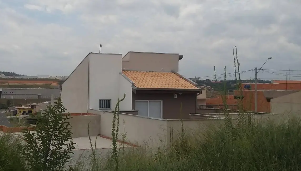 Foto 2 de Casa com 3 quartos à venda, 165m2 em Parque Residencial Sabiás, Indaiatuba - SP