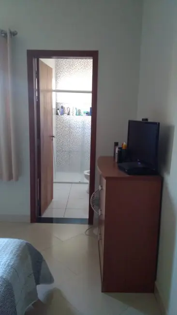 Foto 8 de Casa com 3 quartos à venda, 125m2 em Jardim Colonial, Indaiatuba - SP