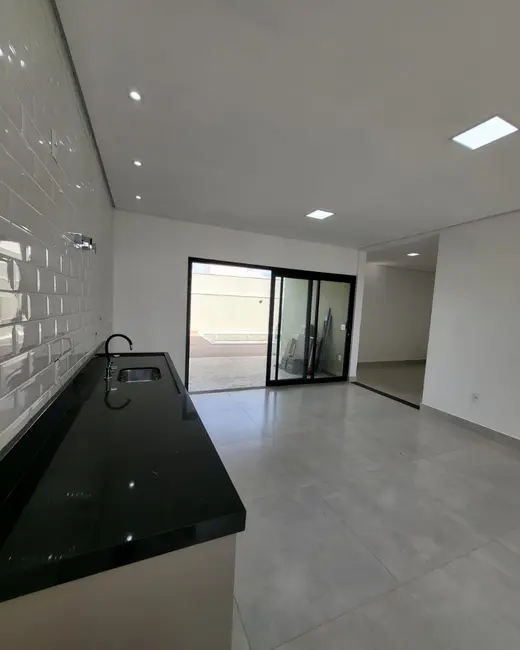 Foto 8 de Casa de Condomínio com 3 quartos à venda, 200m2 em Jardim Mantova, Indaiatuba - SP