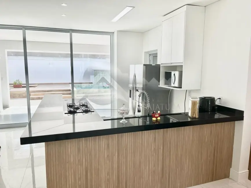 Foto 9 de Casa de Condomínio com 3 quartos à venda, 242m2 em Jardins Di Roma, Indaiatuba - SP