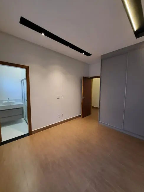 Foto 9 de Casa de Condomínio com 3 quartos à venda, 197m2 em Jardim Bréscia, Indaiatuba - SP