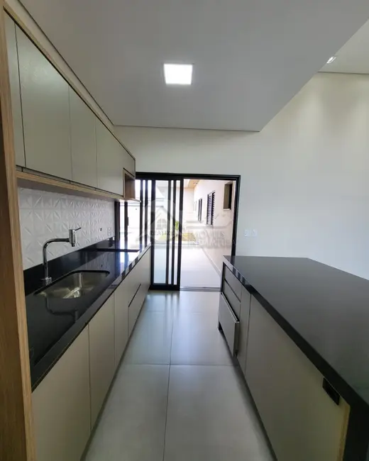 Foto 9 de Casa de Condomínio com 3 quartos à venda, 176m2 em Jardim Residencial Dona Lucilla, Indaiatuba - SP