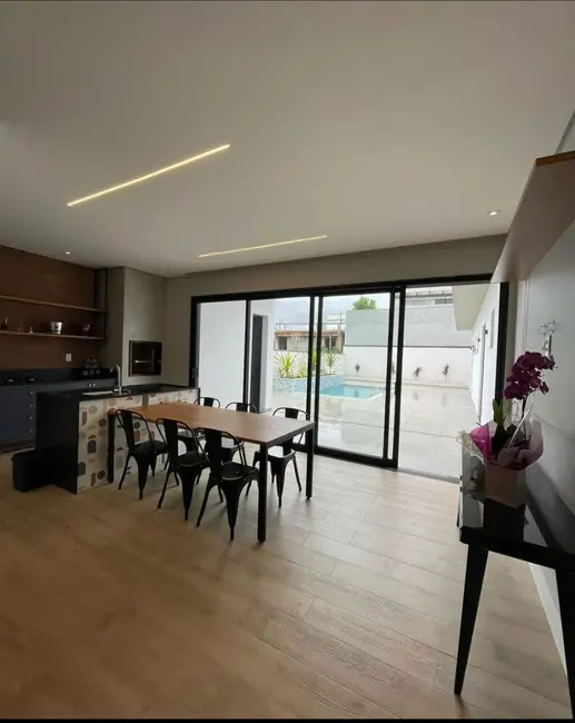 Foto 9 de Casa de Condomínio com 3 quartos à venda, 235m2 em Jardim Residencial Helvétia Park I, Indaiatuba - SP