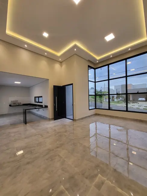 Casa de Condomínio com 3 quartos à venda, 196m2 em Indaiatuba - SP - imagem 5 Foto 5 de Casa de Condomínio com 3 quartos à venda, 196m2 em Indaiatuba - SP