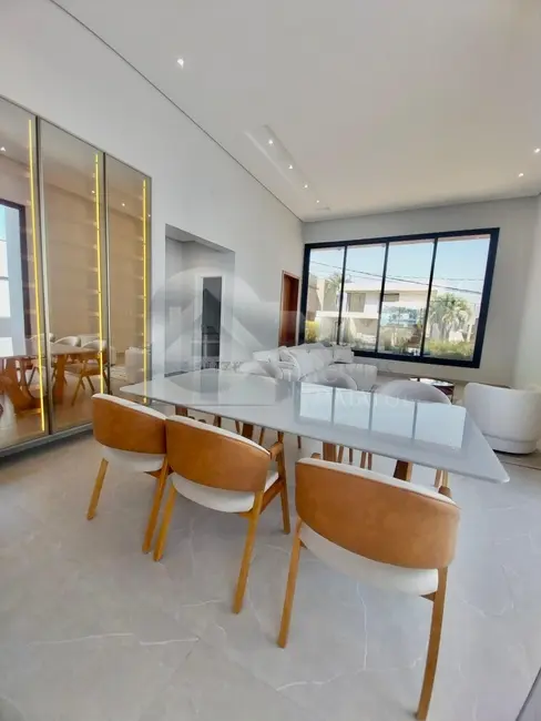 Foto 7 de Casa de Condomínio com 4 quartos à venda, 315m2 em Jardim Residencial Helvétia Park I, Indaiatuba - SP