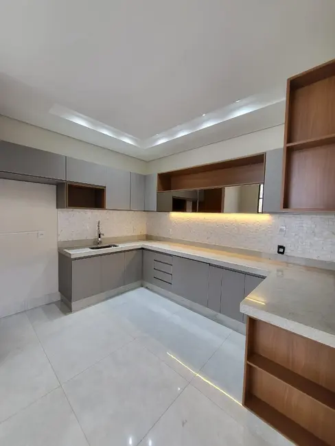 Foto 6 de Casa de Condomínio com 3 quartos à venda, 235m2 em Jardim Residencial Maria Dulce, Indaiatuba - SP