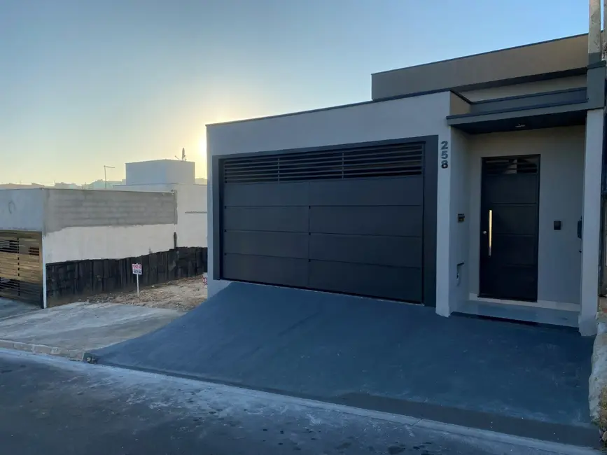 Foto 1 de Casa com 2 quartos à venda, 122m2 em Jardim Monte Carlo, Indaiatuba - SP