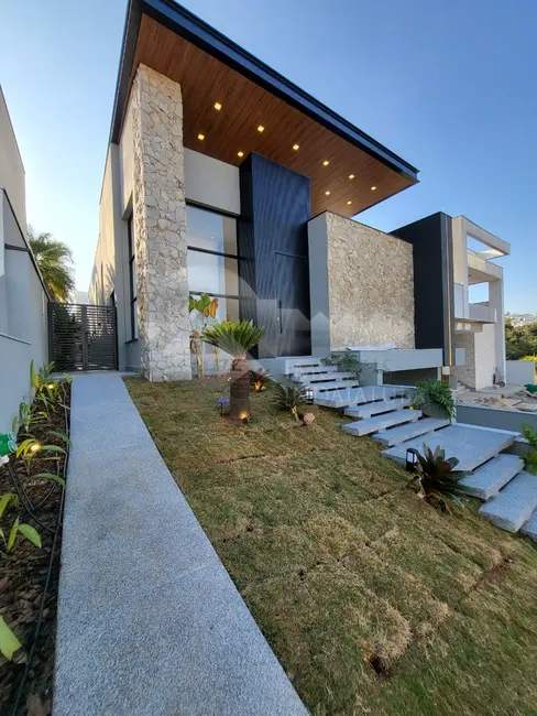 Foto 3 de Casa de Condomínio com 3 quartos à venda, 290m2 em Jardim Residencial Helvétia Park I, Indaiatuba - SP