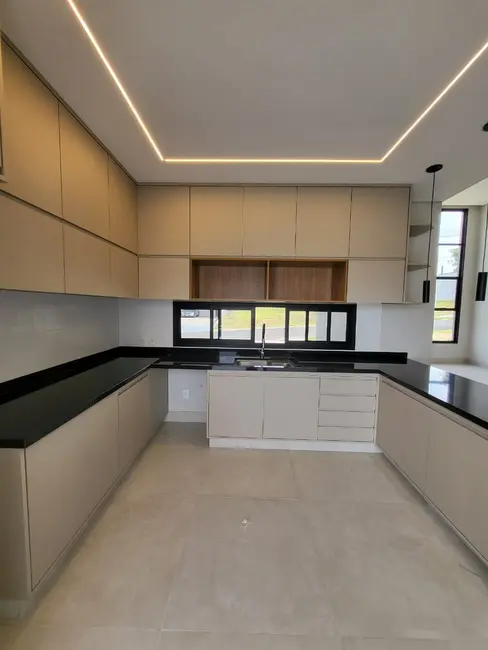 Foto 7 de Casa de Condomínio com 3 quartos à venda, 195m2 em Indaiatuba - SP