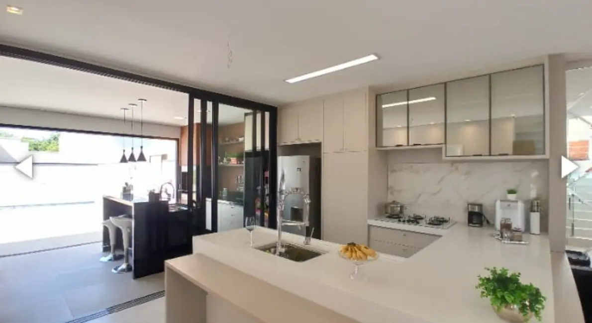 Casa de Condomínio com 3 quartos à venda, 220m2 em Indaiatuba - SP - imagem 5 Foto 5 de Casa de Condomínio com 3 quartos à venda, 220m2 em Indaiatuba - SP