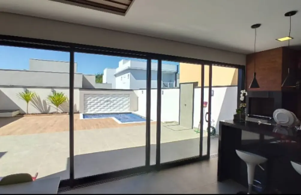 Casa de Condomínio com 3 quartos à venda, 220m2 em Indaiatuba - SP - imagem 6 Foto 6 de Casa de Condomínio com 3 quartos à venda, 220m2 em Indaiatuba - SP