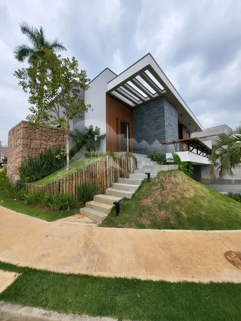 Foto 3 de Casa de Condomínio com 3 quartos à venda, 300m2 em Jardins Di Roma, Indaiatuba - SP