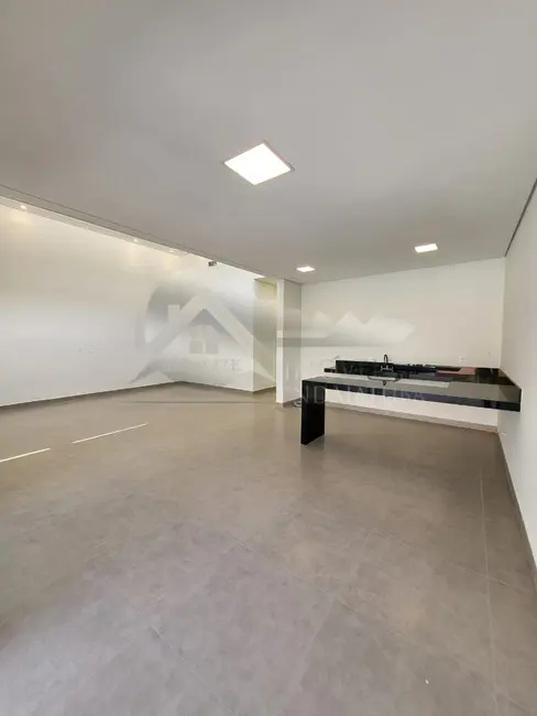 Foto 5 de Casa de Condomínio com 2 quartos à venda, 177m2 em Indaiatuba - SP