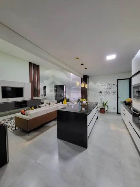 Foto 9 de Casa de Condomínio com 3 quartos à venda, 200m2 em Jardins Di Roma, Indaiatuba - SP