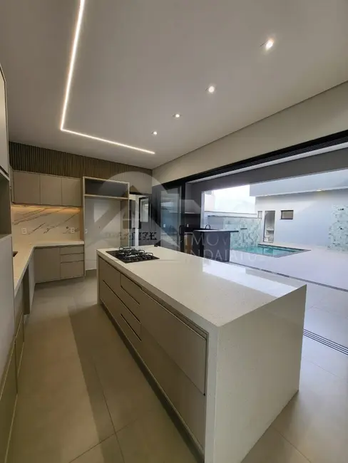 Foto 6 de Casa de Condomínio com 3 quartos à venda, 190m2 em Jardim Residencial Dona Lucilla, Indaiatuba - SP