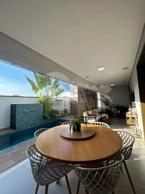 Foto 6 de Casa de Condomínio com 4 quartos à venda, 240m2 em Jardim Residencial Viena, Indaiatuba - SP